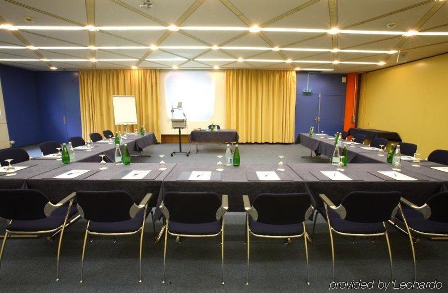 Hotel & Restaurant Sternen Muri Bei Bern Zaplecze biznesowe zdjęcie